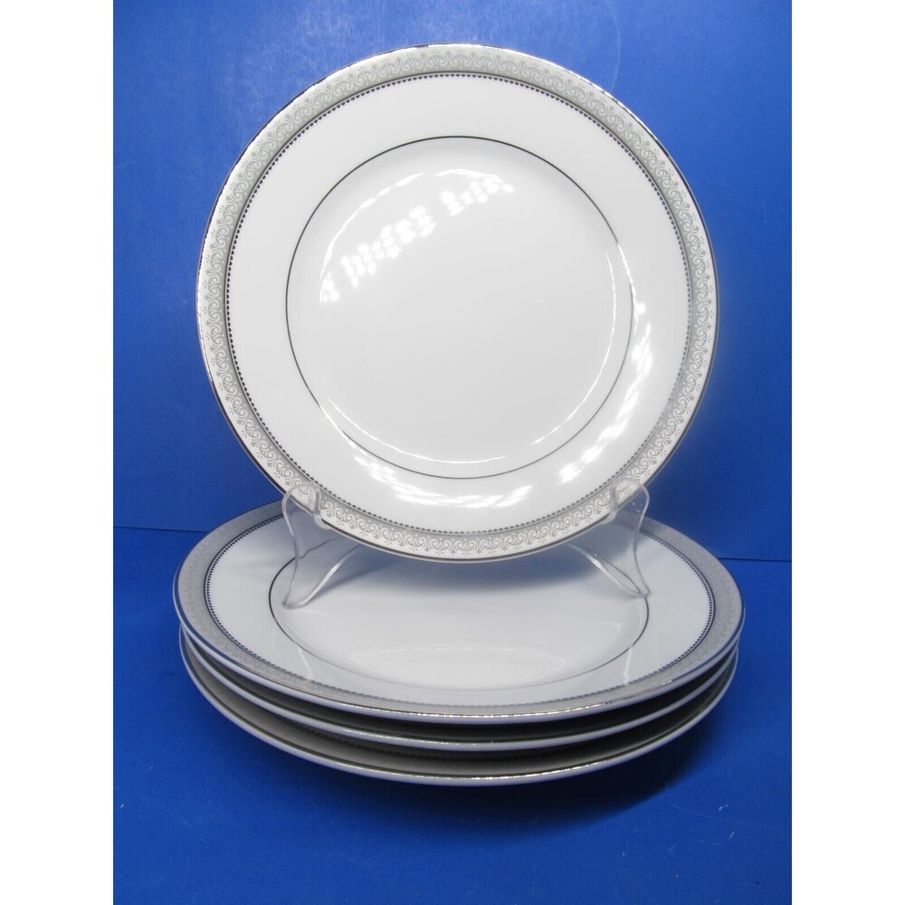 Mikasa Platinum Crown L3428 Set Of Four 8" Salad Plates EUC